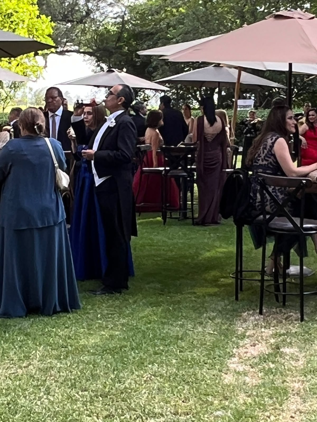 Coctel de bienvenida en el jardín de Hacienda Dolores, eventos sociales en Querétaro